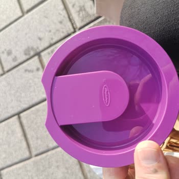 Paşabahçe Sürahilerin Kapakları Kırıldı, Yedek Kapak Bulunamıyor