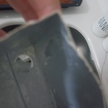 A101 Çayırova’da Satın Alınan Birşah Sütü Tarihi Geçerli Olmasına Rağmen Bozulmuş Ve Kötü Koku