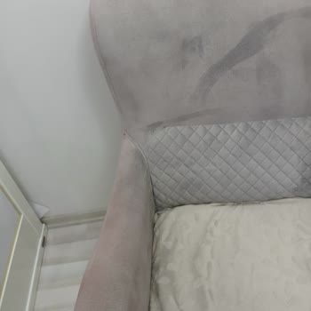 İstikbal Koltuk Takımında Renk Değişimi Ve Haksız Servis Ücreti Şikayeti