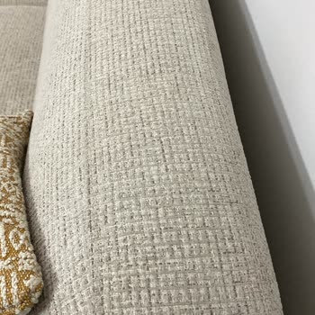 Hardy Koltuk Takımının Tekrar Tekrar Kirli Ve Eksik Gelmesi, İade Sürecinin Tıkanması