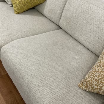 Hardy Koltuk Takımının Tekrar Tekrar Kirli Ve Eksik Gelmesi, İade Sürecinin Tıkanması