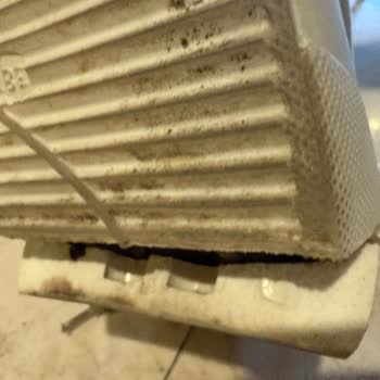 Derimod Ayakkabım Kısa Sürede Bozuldu: Marka Kalitesine Güven Sarsıldı