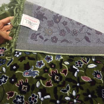 Gözde Kadife Tekstil Ravza’da Kullanılan Seccadelerde Böyle Bir Desen Kesinlikle Yoktu