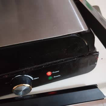 Garantisi Biten Homend Tost Makinesi Kısa Sürede Parçalandı Ve Müşteri Hizmetleri Çözüm Sunmadı