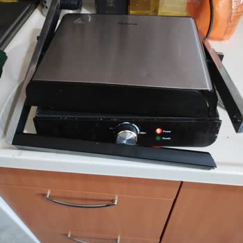 Garantisi Biten Homend Tost Makinesi Kısa Sürede Parçalandı Ve Müşteri Hizmetleri Çözüm Sunmadı