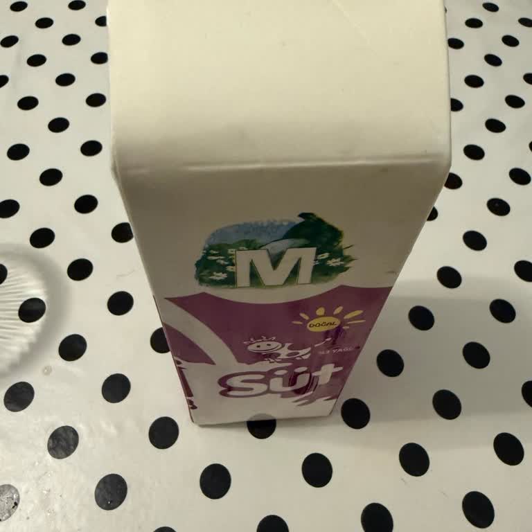 Migros Sanal Market'te Pastörize Sütlerin Son Kullanma Tarihi Çok Yakın Gönderildi