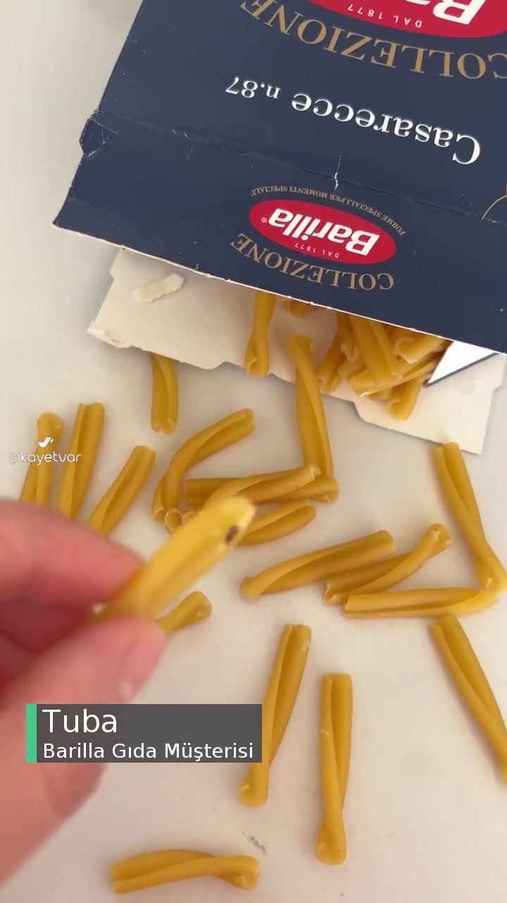 Barilla Makarnada Böcek videonun kapak resmi