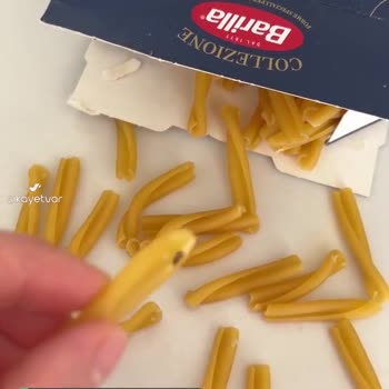 Barilla Makarnada Böcek