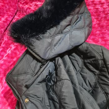 Kapşonlu Mont Fermuarı Gevşek, Etiketsiz Dediği İçin Değişim Reddedildi