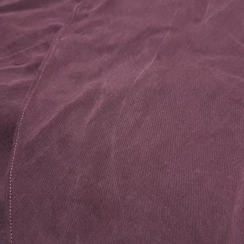 Setrms Mağazasında Yıkama Sonrası Bordo Ve Lacivert Elbiselerin Renk Solması Ve Değişim Talebi