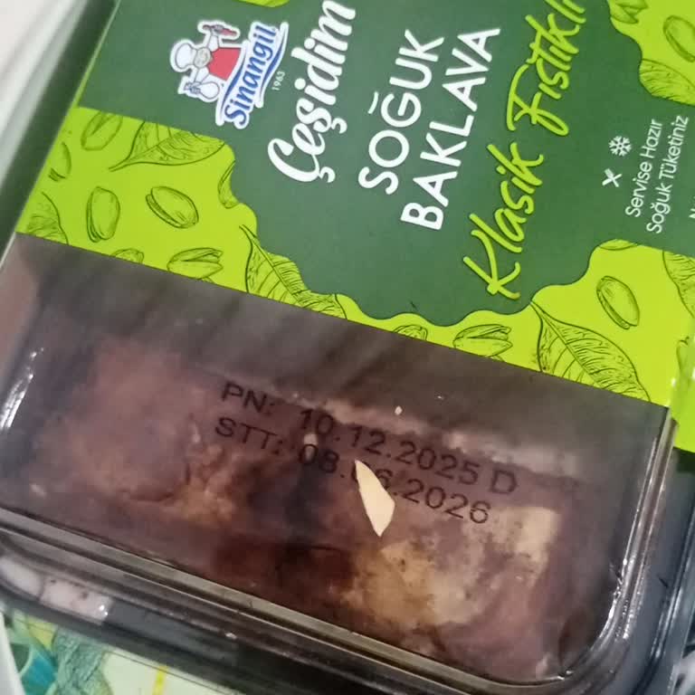 Sinangil Soğuk Baklavasında Antep Fıstığı Kabuğu Bulunması