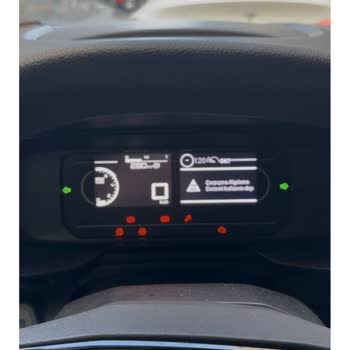 Yeni Fiat Doblo’da 7 Kere Aynı Arıza, 60 Gün Servis, Kapı Hasarı Ve Değişim Reddi