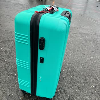 Havaist Transferinde Valizim Kırıldı Ve Yardım Sunulmadı