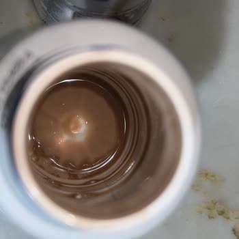 İçim Fit Çikolatalı Süt Ürünlerinde Jelimsi Tabaka Ve Sağlık Endişesi