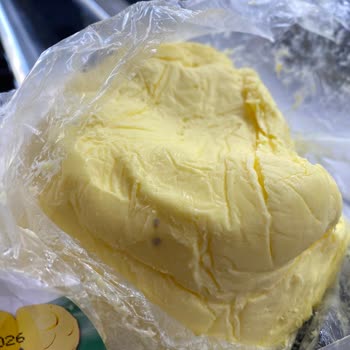 Kebir Tuzsuz Tereyağında Plastik Parça Ve Cevapsız Şikayet