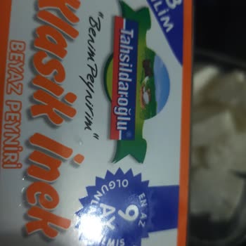 Tahsildaroğlu Beyaz Peynirinde Tarih Geçmemiş Olmasına Rağmen Keskin Koku Ve Bozuk Tat