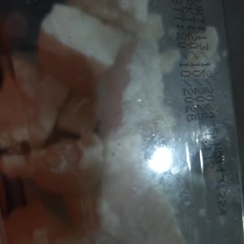 Tahsildaroğlu Beyaz Peynirinde Tarih Geçmemiş Olmasına Rağmen Keskin Koku Ve Bozuk Tat