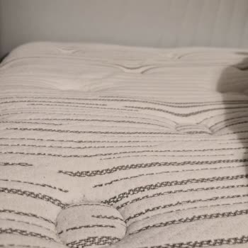 İstikbal'den Graphene Premium Model Yatağının Çökmesi Ve Değişim Talebi