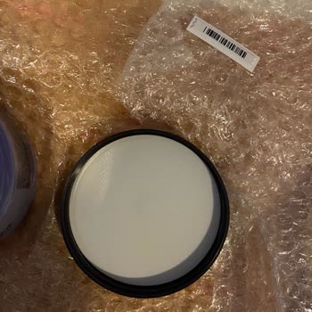 Açık Kapaklı Ve Eksik Ürünler Hediye Paketi Bozuk Gönderildi, Müşteri Hizmetleri Yanıt Vermiyor