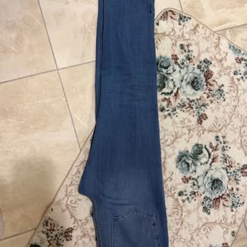 Alınan Pantolonun Bacak Uzunlukları Uyuşmuyor