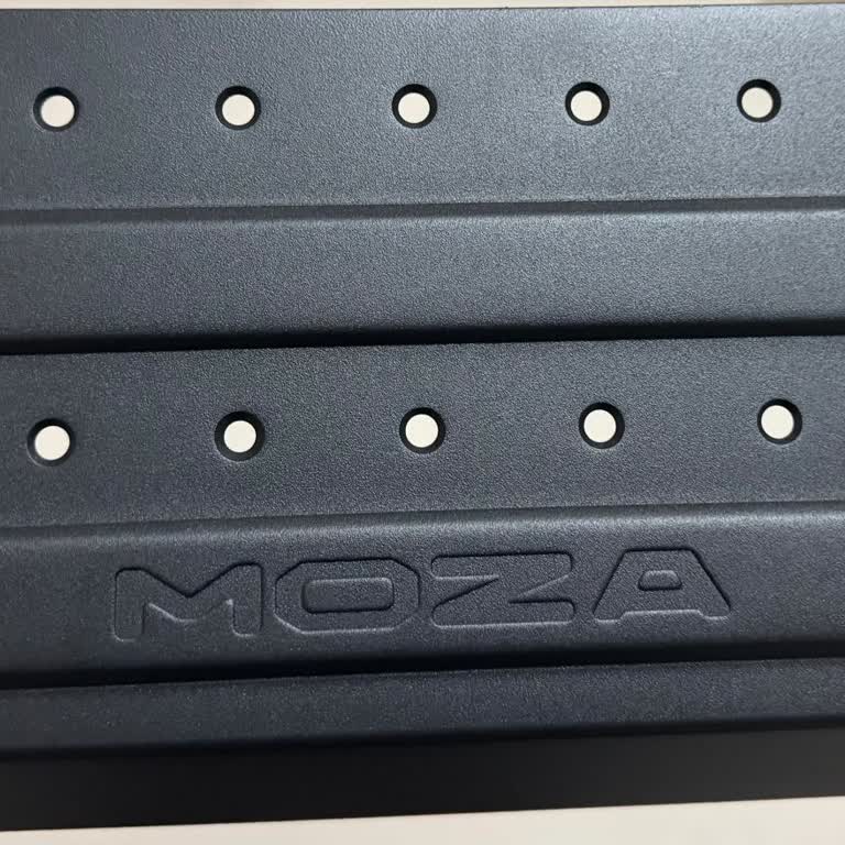 Moza R5 Pedalinde Moza Racing Yazısının Bulunmaması Ve Ürün Standartları Açıklama Talebi