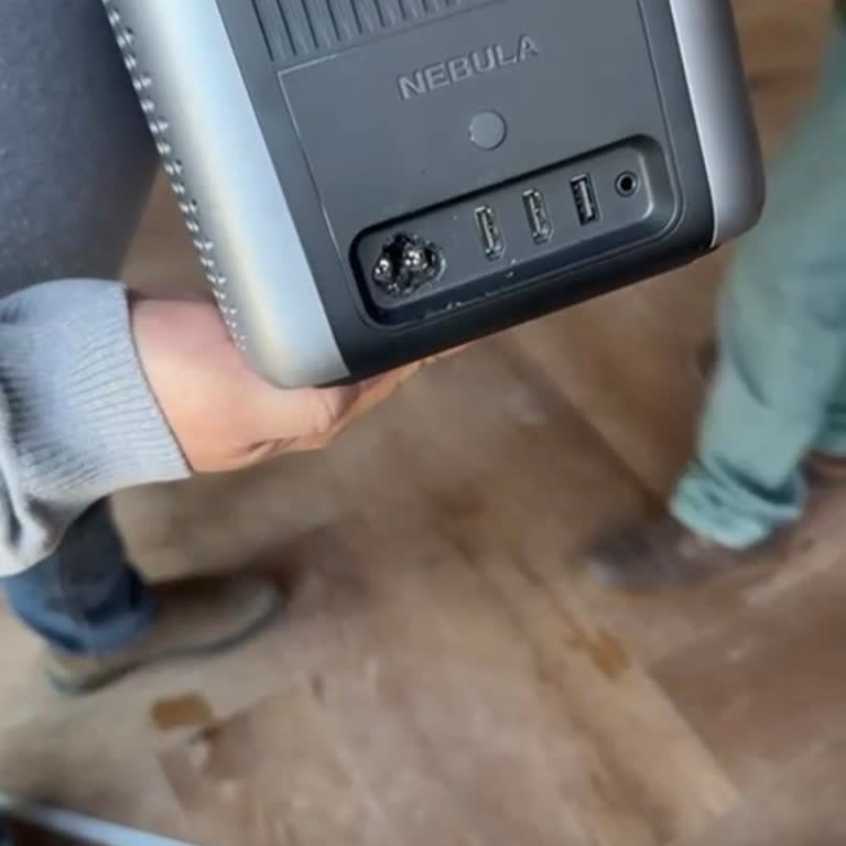 Hasarlı Projeksiyon Cihazı İçin Hızlı Değişim Talebi