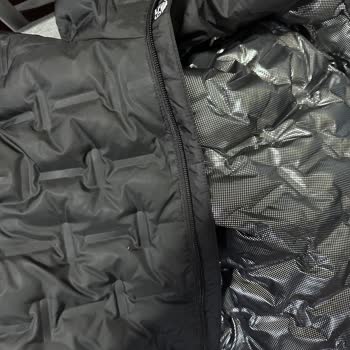 Yoğun Tüy Çıkarma Sorunu Yaşadığım Montların İadesi