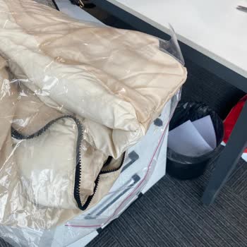 Geç Teslimat, Yırtık Paketleme Ve İade Kodu Sorunu