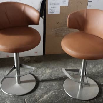 Lazzoni Mobilya’da Ses Çıkaran Ve Eğri Sandalyeler İçin 5 Aylık İade Talebi