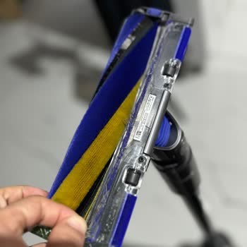 Dyson V15 Başlık Parçasının Yırtılması Ve Servis Müdahalesi Sonrası İkinci Hasar