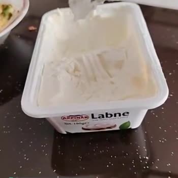 Akpınar Labne Peynirden Çıkan Madde!