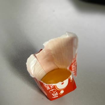 Kantindeki Şeker Paketi İçinde Ambalajsız Şekerler Bulundu, Hijyen Ve Sağlık Riski