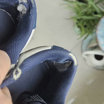 Kısa Sürede Deforme Olan Nike Ayakkabıda Garanti Değişimi Reddi