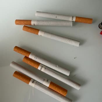 Filtre Ve Gövde Delikleri Nedeniyle Kullanılamaz Winston Blue Sigara Paketi