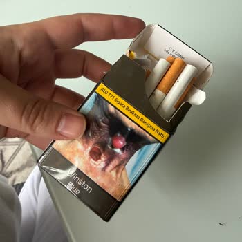 Filtre Ve Gövde Delikleri Nedeniyle Kullanılamaz Winston Blue Sigara Paketi