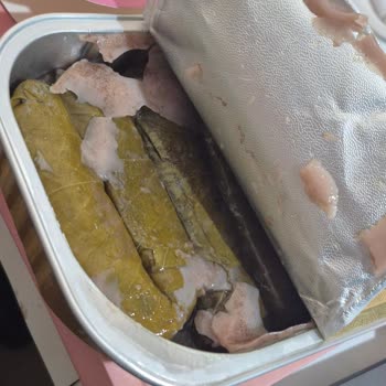 Tat Zeytinyağlı Yaprak Sarma Konservesinde Sümüksü Bozulma Ve Hijyen Sorunu