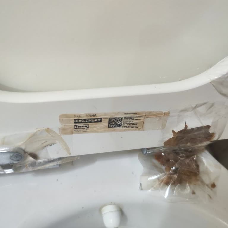 Klozet Kapağının Altı Ayda Kırılması Ve Kullanıcı Hatası İddiası