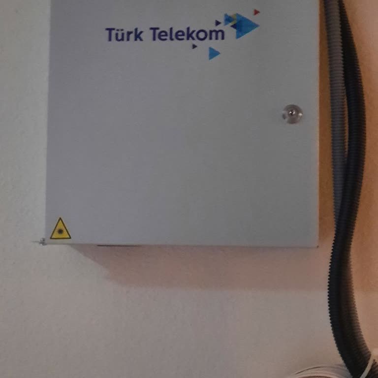 Türk Telekom'dan Fiber İnternet Bağlantısı Aktif Edilmemesi Ve Elektrikçi Ücret Talebi