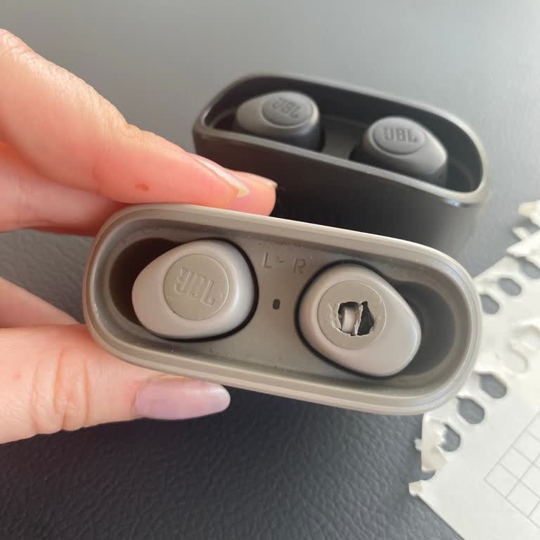 JBL Vibe 100 Silikon Ucu Kırıldı, Garanti Dışı Değişim Talebi