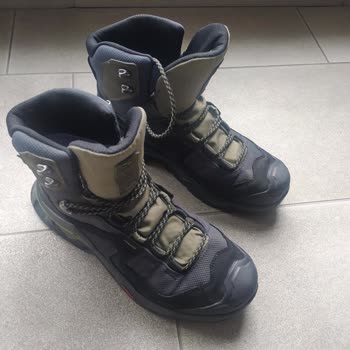 Su Geçirmez Olduğu Söylenen Salomon Botta Sol Bot Su Alıyor