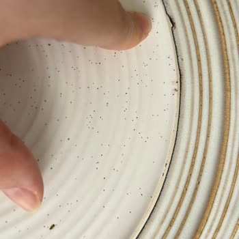 Jumbo’da Kırık Tabak ve Kase İçin Stok Yok Bildirimi ve Ücret İadesi Talebi