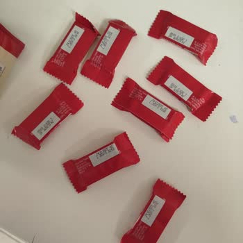 Carrefour Markette Süresi Geçmiş Çikolata Satışı Ve Gıda Güvenliği İhlali