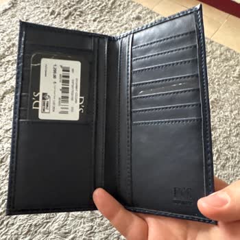 Siyah Cüzdan Siparişim Lacivert Geldi, Tekrarlanan Hatalar Ve Çözüm Eksikliği