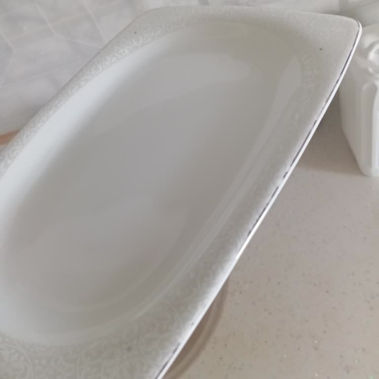 Karaca Züccaciye Yemek Takımında Deformasyonlar