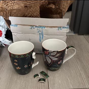 1700 TL Kırık Porselen Kupa Tesliminde Aras Kargo Ve Dolap Sorumluluk Reddi