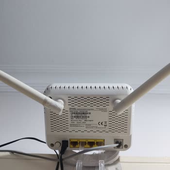 Üst Teknoloji Sözüyle Satılan Modem Eski Ve Fiber Uyumsuz, Taksitler Devam Ediyor