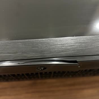 Arızalı Televizyonun Uzun Servis Süreci Ve İade Talebi