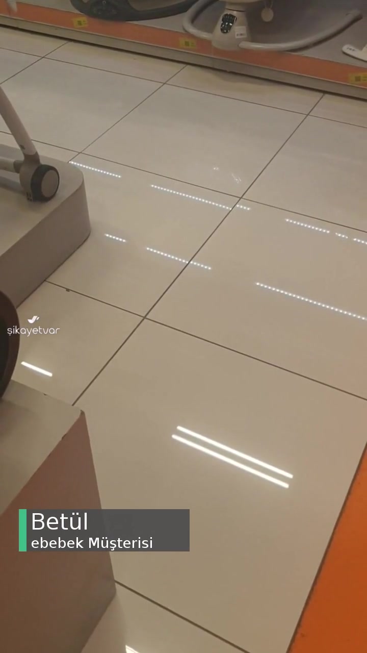 Ebebek Çorum AHL Park AVM Mağazada Müzik Sesinin Yüksek Olması videonun kapak resmi