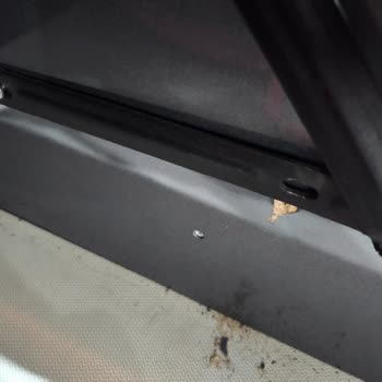 Montaj Hatası Ve Servis Gecikmesi Nedeniyle Yatak Odası Takımının Ücretsiz Değiştirilmesi Talebi