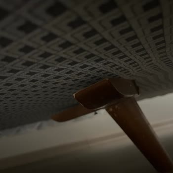 Kırılan Koltuk Takımı Ve Sızdıran Çaydanlık İçin Uzayan Servis Süreci